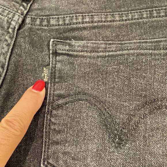 Levi's Men's 505 Strait Leg Black Wash Size 4M W 27 L 32 - Picture 5 of 8